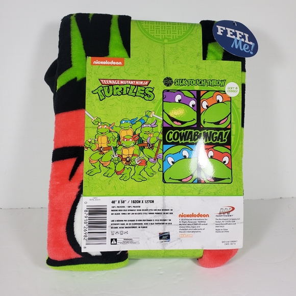 Teenage Mutant Ninja Turtles Cowabunga Silk Touch Throw Blanket 40" x 50" NWT - Picture 1 of 2